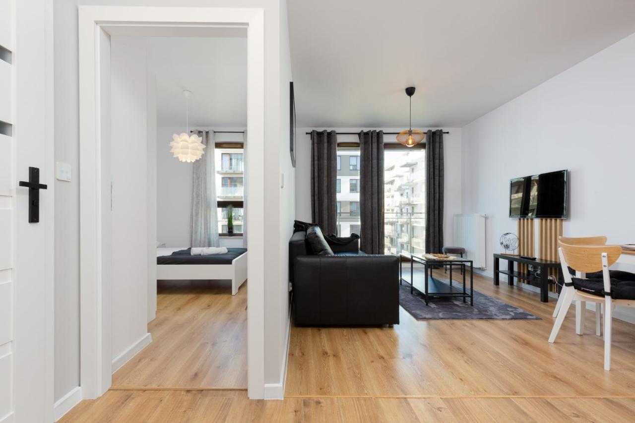 Forum Wola Jana Kazimierza Apartment By Noclegi Renters วอร์ซอ ภายนอก รูปภาพ