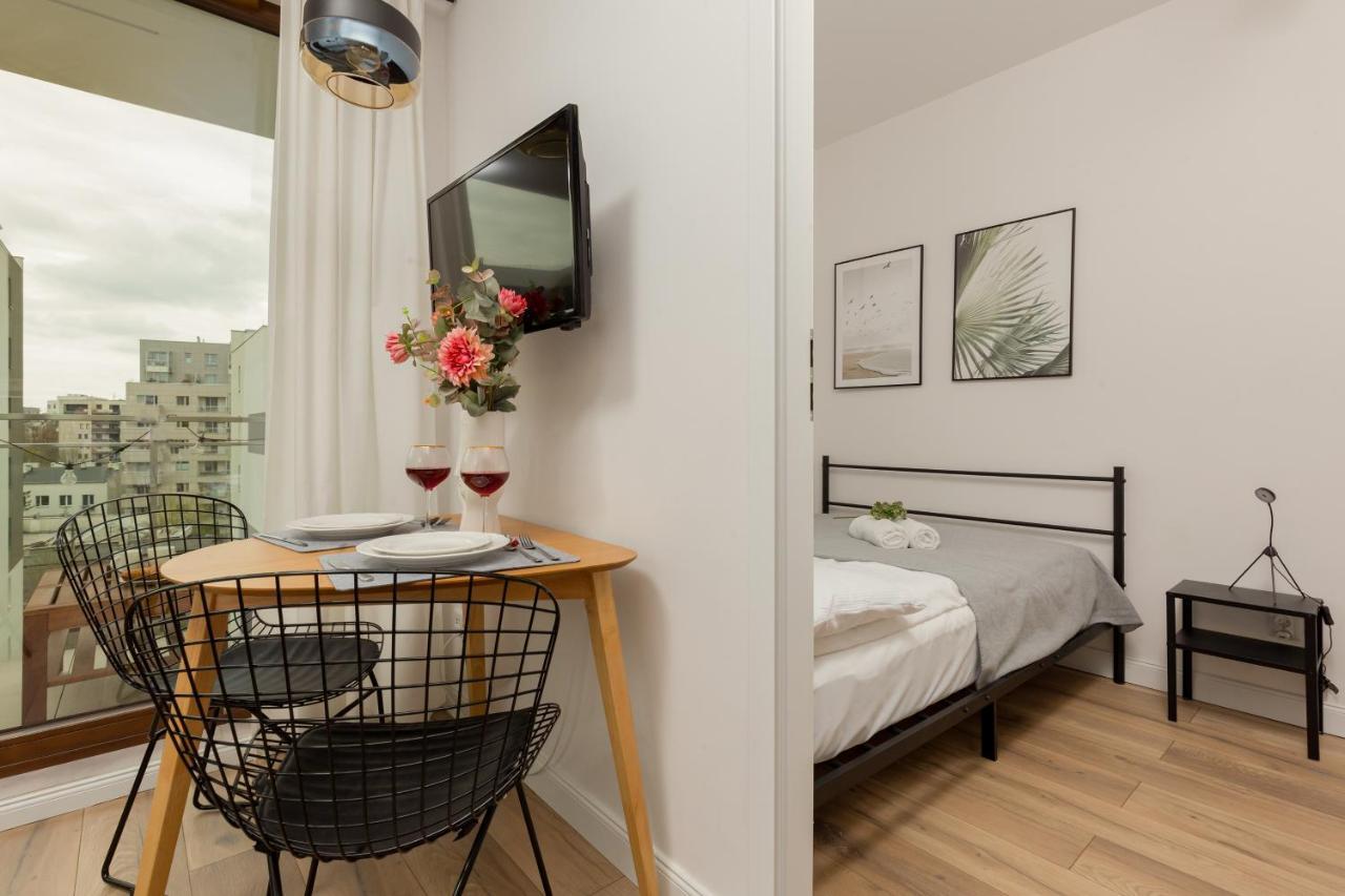 Forum Wola Jana Kazimierza Apartment By Noclegi Renters วอร์ซอ ภายนอก รูปภาพ